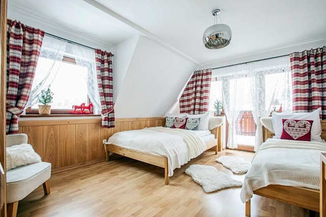 Domek w Górach przy potoku
